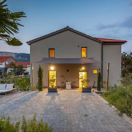Tarari Luxury Apartment Baška Exteriér fotografie