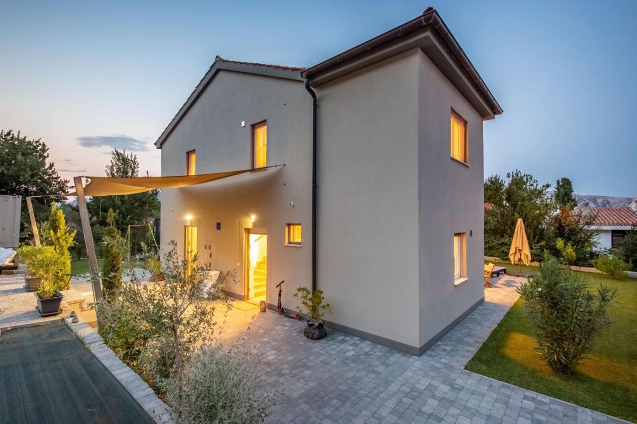 Tarari Luxury Apartment Baška Exteriér fotografie