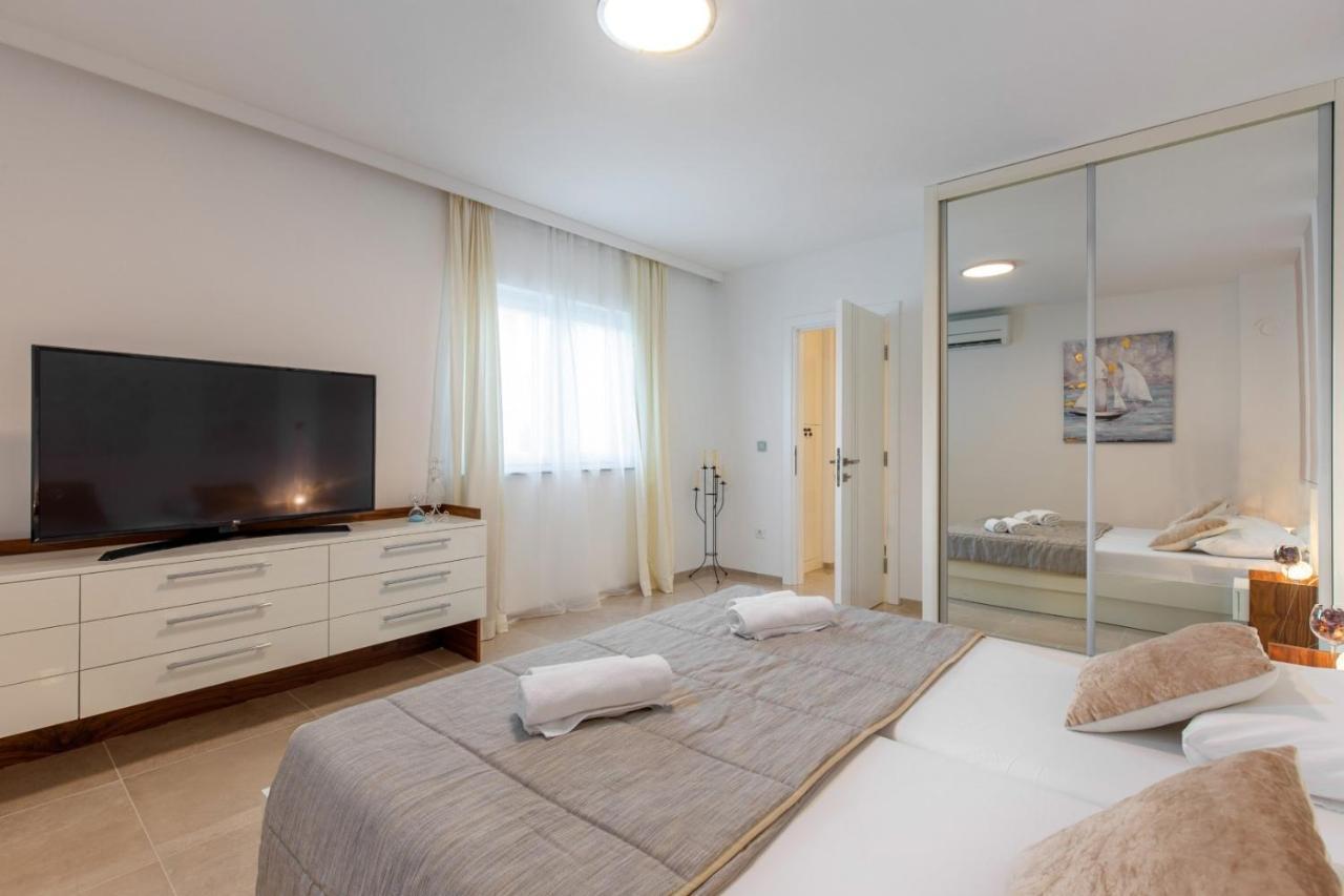 Tarari Luxury Apartment Baška Exteriér fotografie